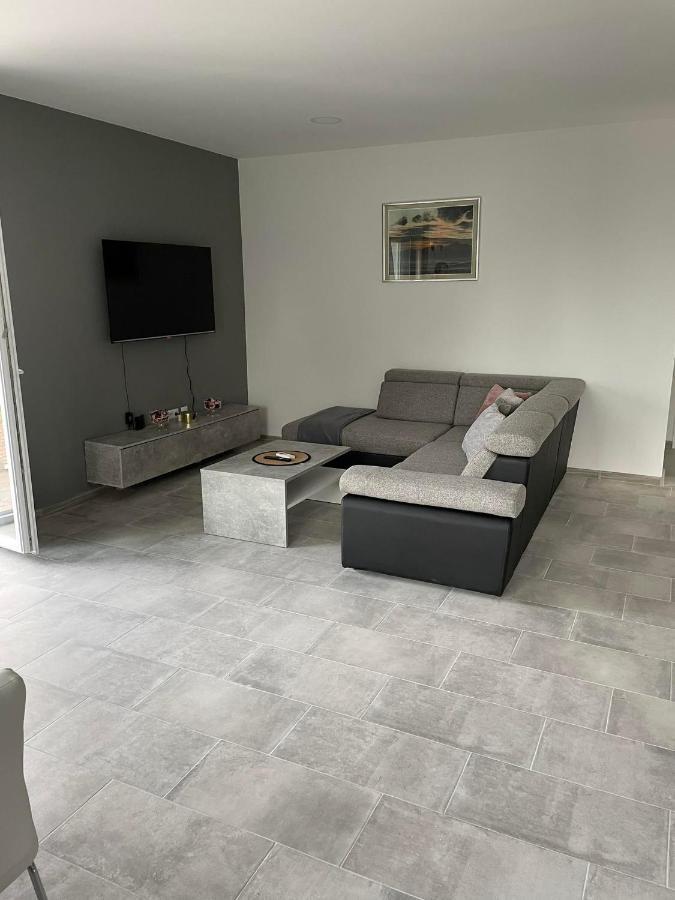 Apartman Ivanica Lukoran Eksteriør bilde