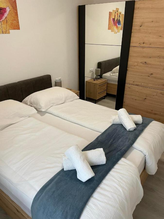 Apartman Ivanica Lukoran Eksteriør bilde